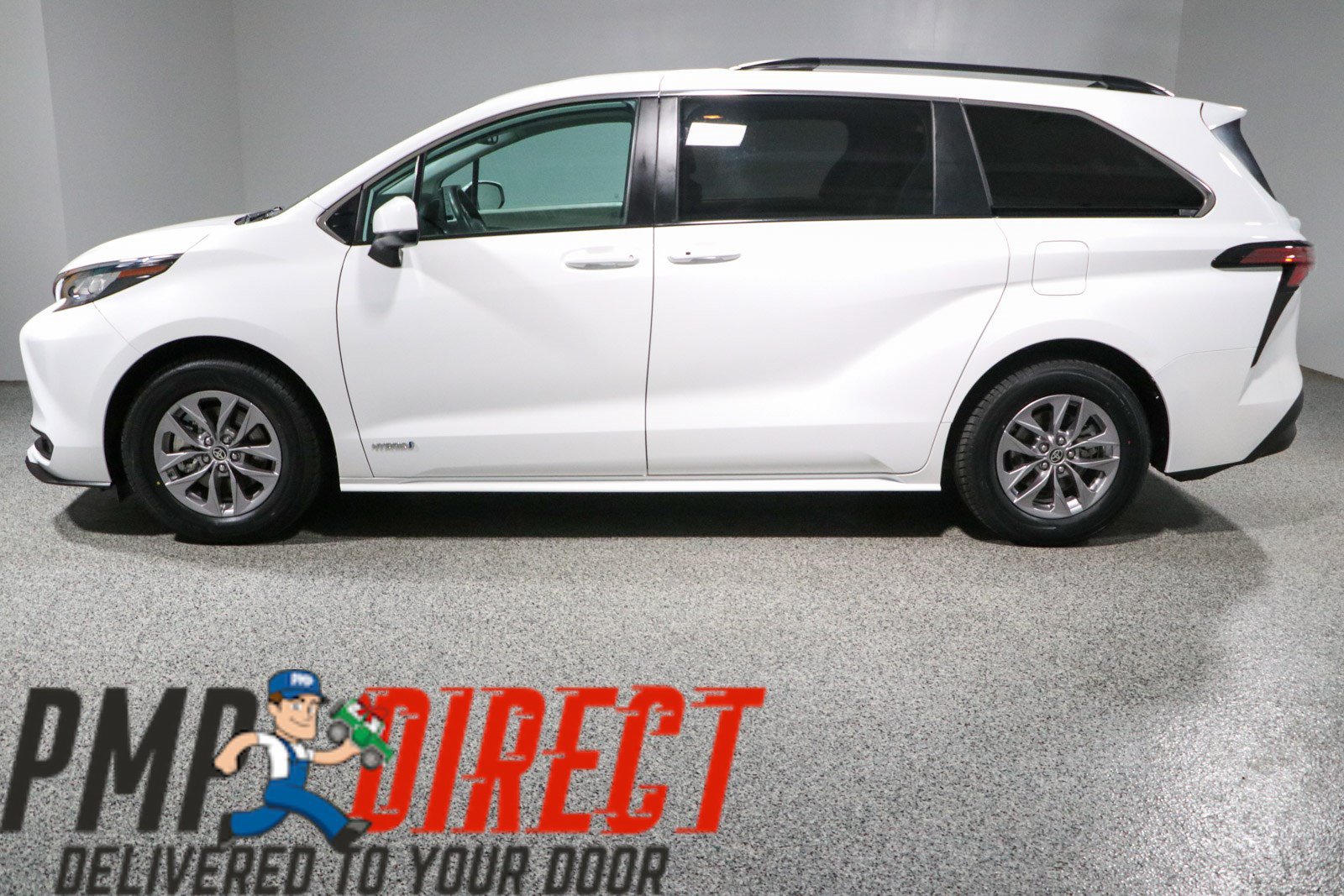 Used 2021 Toyota Sienna LE w/ LE Plus Package FWD image 10