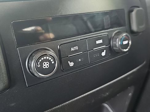 Used 2019 Chevrolet Tahoe Premier w/ RST 6.2L Performance Edition image 28