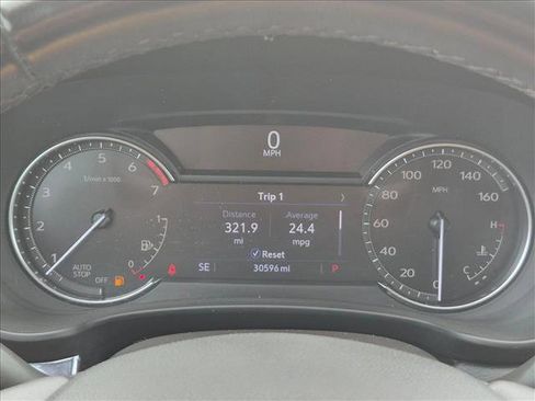 Used 2023 Cadillac XT4 Luxury FWD image 11