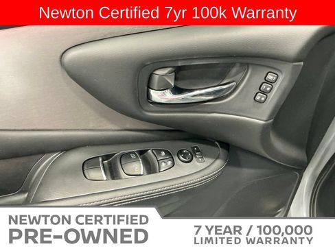 Used 2024 Nissan Murano SL FWD image 39