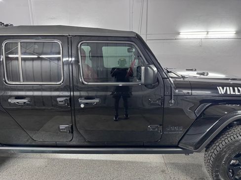 Used 2022 Jeep Gladiator Sport AWD/4WD image 7