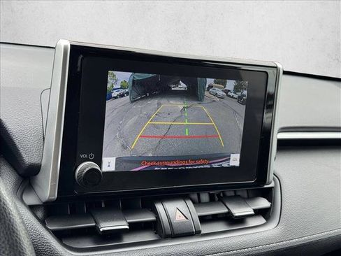 Certified 2024 Toyota RAV4 LE AWD/4WD image 13