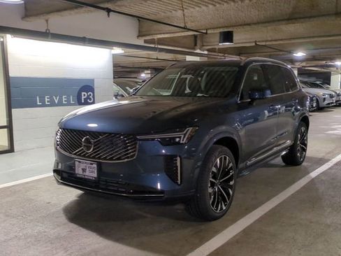 New 2026 Volvo XC90 T8 Ultra w/ Protection Package AWD/4WD image 7