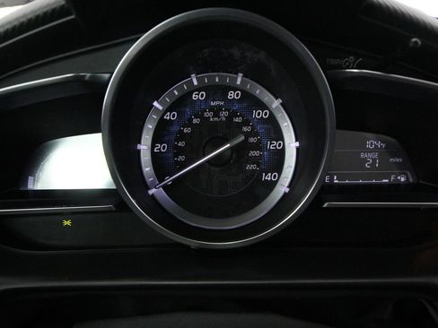 Used 2018 Toyota Yaris iA FWD image 16