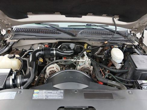 Used 2004 Chevrolet Silverado 1500 W/T image 16