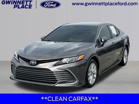 Used 2023 Toyota Camry LE image 1