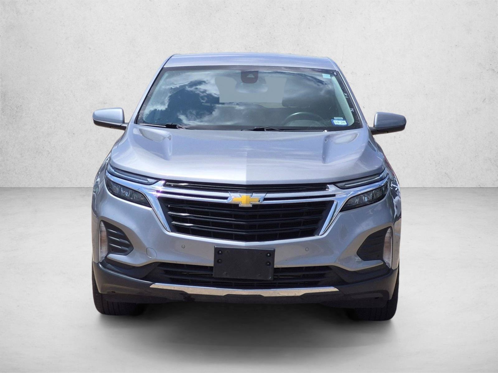 Used 2024 Chevrolet Equinox LT FWD image 3