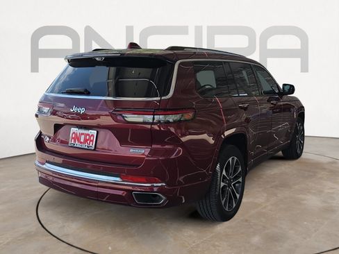 Used 2021 Jeep Grand Cherokee L Overland w/ Luxury Tech Group IV RWD image 8