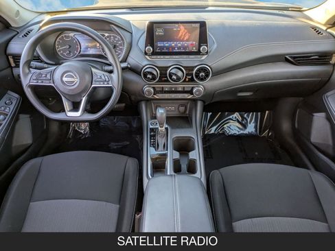 Used 2025 Nissan Sentra SV image 13
