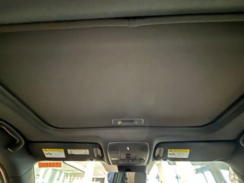 New 2025 MAZDA CX-5 Signature image 11