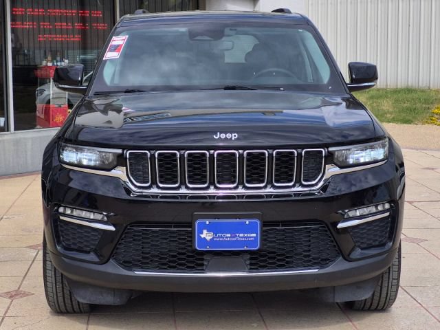 Used 2023 Jeep Grand Cherokee Limited AWD/4WD image 2