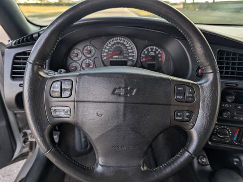 Used 2005 Chevrolet Monte Carlo SS w/ Preferred Equipment Group image 19