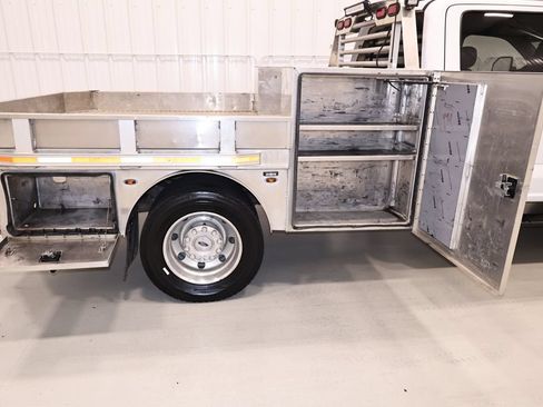 Certified 2023 Ford F550 4x4 Crew Cab Super Duty image 11