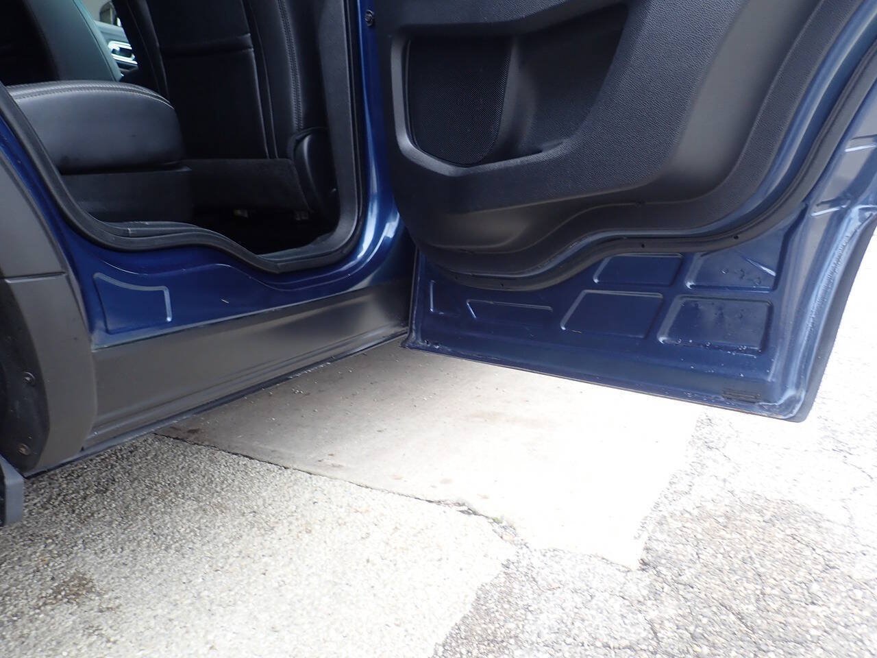 Used 2016 Ford Explorer Limited AWD/4WD image 33