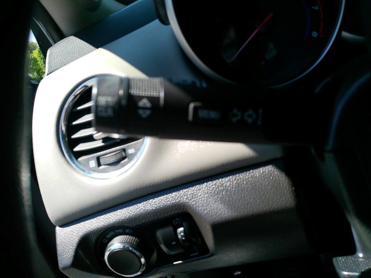 Used 2012 Chevrolet Cruze LS FWD image 24