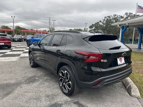 Used 2024 Chevrolet Trax RS w/ Driver Confidence Package image 46