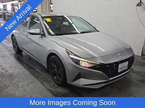 Used 2021 Hyundai Elantra SEL FWD image 1
