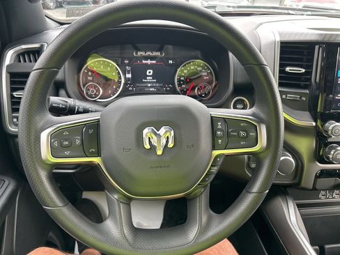 New 2026 RAM 1500 Express AWD/4WD image 12