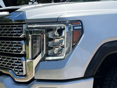 Used 2021 GMC Sierra 2500 Denali w/ Denali Ultimate Package AWD/4WD image 9