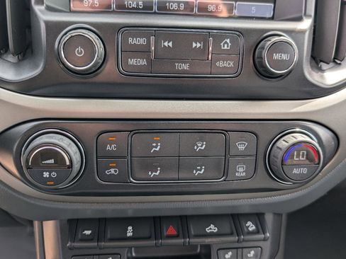 Used 2015 Chevrolet Colorado Z71 image 26