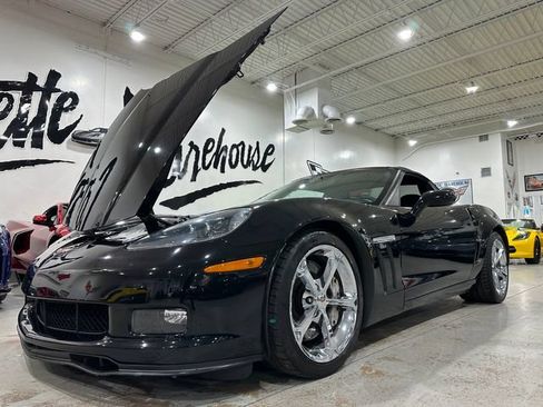 Used 2010 Chevrolet Corvette Grand Sport w/ Preferred Equipment Group RWD image 24