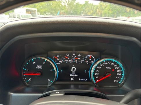 Used 2019 GMC Sierra 2500 Denali w/ Duramax Plus Package AWD/4WD image 27