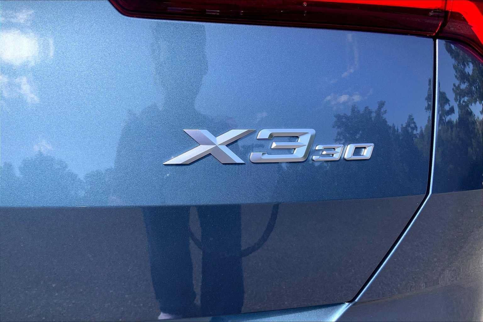Used 2026 BMW X3 xDrive30i w/ Premium Package AWD/4WD image 14