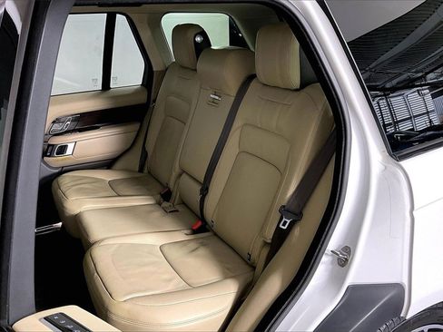 Used 2022 Land Rover Range Rover Westminster Edition image 25