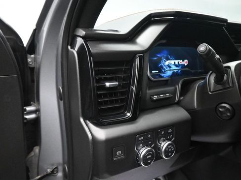 Used 2024 GMC Sierra 1500 AT4 w/ Technology Package image 15