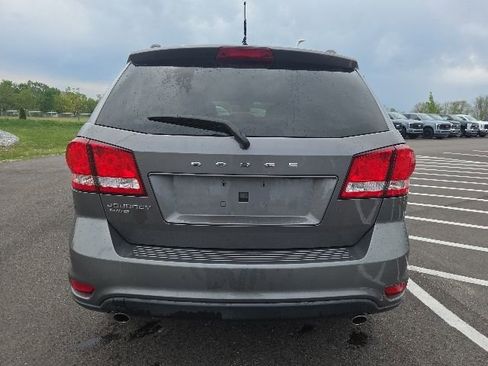 Used 2012 Dodge Journey SXT w/ Flexible Seating Group AWD/4WD image 8