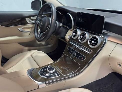 Used 2019 Mercedes-Benz C 300 Sedan w/ Premium Package image 13