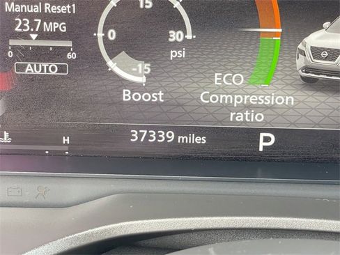 Used 2023 Nissan Rogue Platinum w/ Platinum Premium Package image 32