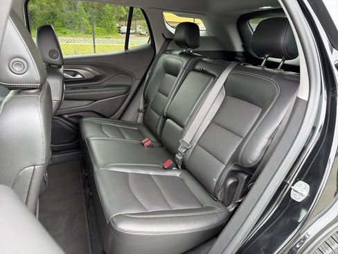 Used 2024 GMC Terrain SLT FWD image 20