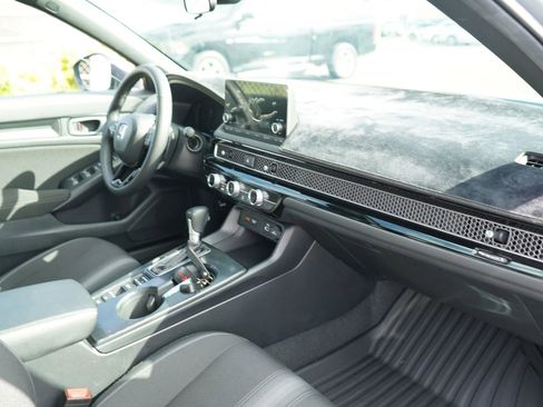 Used 2024 Honda Civic Sport image 19