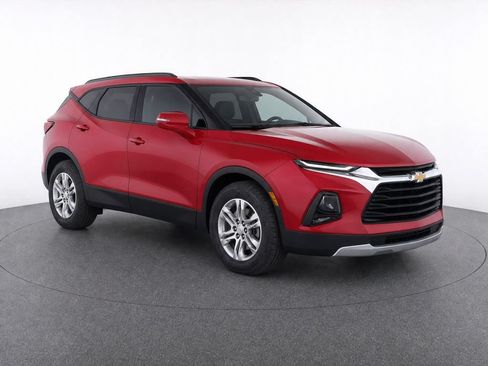 Used 2020 Chevrolet Blazer RS FWD image 2