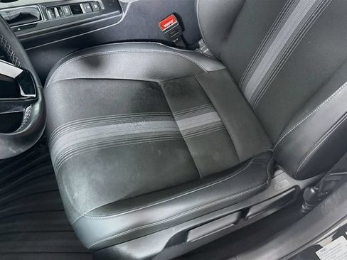 Used 2022 Honda Civic Sport image 17
