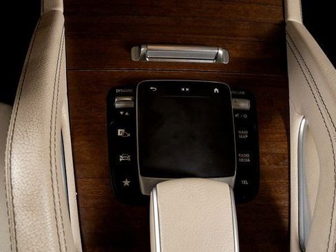 Used 2022 Mercedes-Benz GLS 450 4MATIC image 44