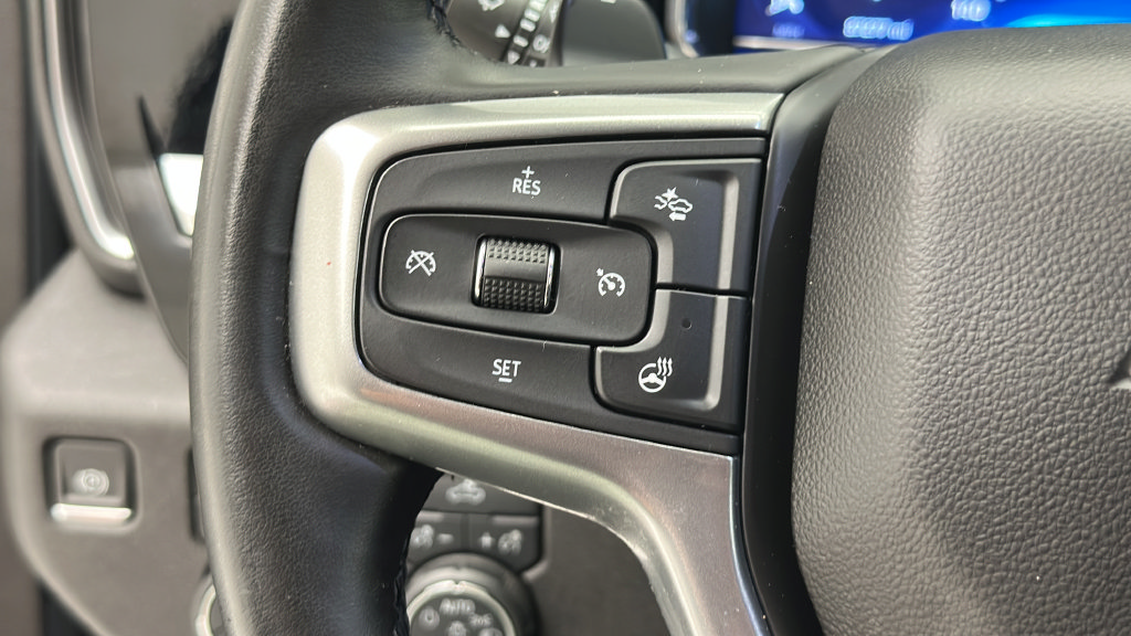 Used 2024 Chevrolet Silverado 1500 RST w/ Z71 Off-Road Package AWD/4WD image 19