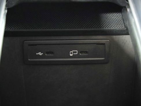 Used 2022 Mercedes-Benz GLC 300 w/ Premium Package Lite image 24