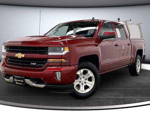 Used 2018 Chevrolet Silverado 1500 LT w/ All Star Edition AWD/4WD image 3