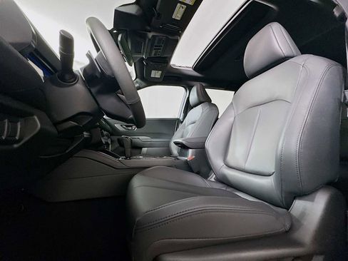 New 2026 Subaru Outback Premium image 19