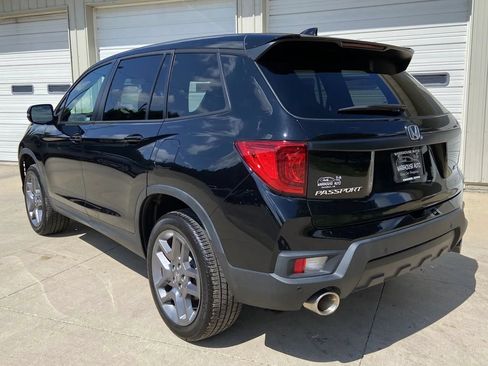 Used 2023 Honda Passport EX-L image 5
