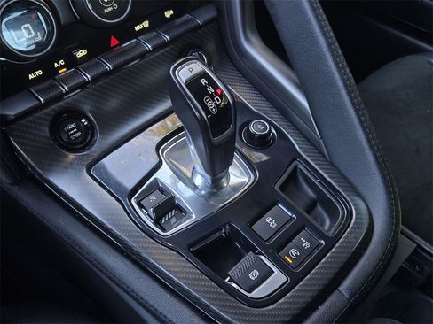 Used 2017 Jaguar F-TYPE Coupe image 15