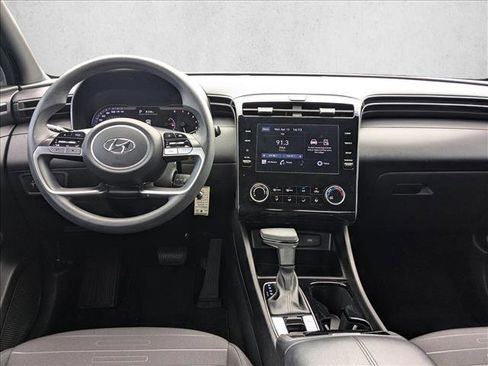 Used 2024 Hyundai Santa Cruz SE image 17