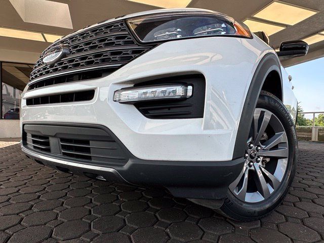 Certified 2023 Ford Explorer XLT w/ Equipment Group 202A AWD/4WD image 32