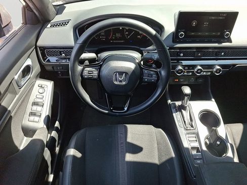 Used 2023 Honda Civic Sport image 12