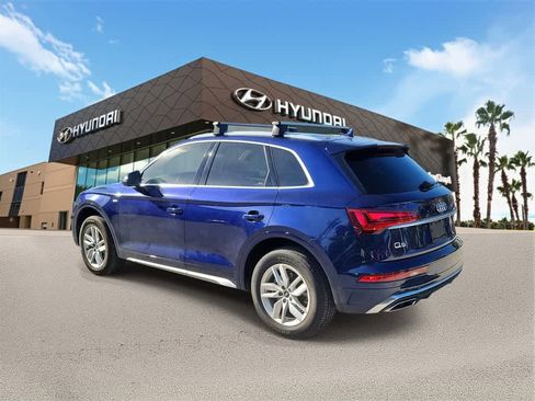 Used 2022 Audi Q5 2.0T Premium image 2