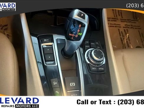 Used 2012 BMW 535i xDrive AWD/4WD image 18