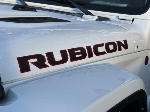 Used 2021 Jeep Wrangler Unlimited Rubicon image 9