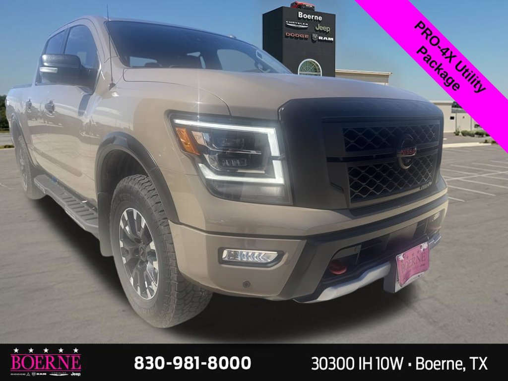 Used 2021 Nissan Titan PRO-4X w/ Pro-4x Convenience Package AWD/4WD image 7